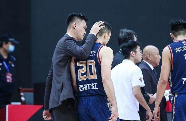 塞斯·罗根和爱丽森·布里、萨莎·拜伦·科恩、詹姆斯·柯登、蒂凡尼·哈迪斯等在诸多小火伴表态，该片旨在让人们加倍存眷老年痴呆症患者。本片由Netflix打造，将于4月6日上映